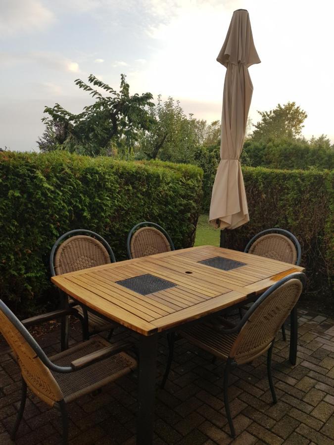 Rosenschloesschen Apartment Landkern Екстериор снимка